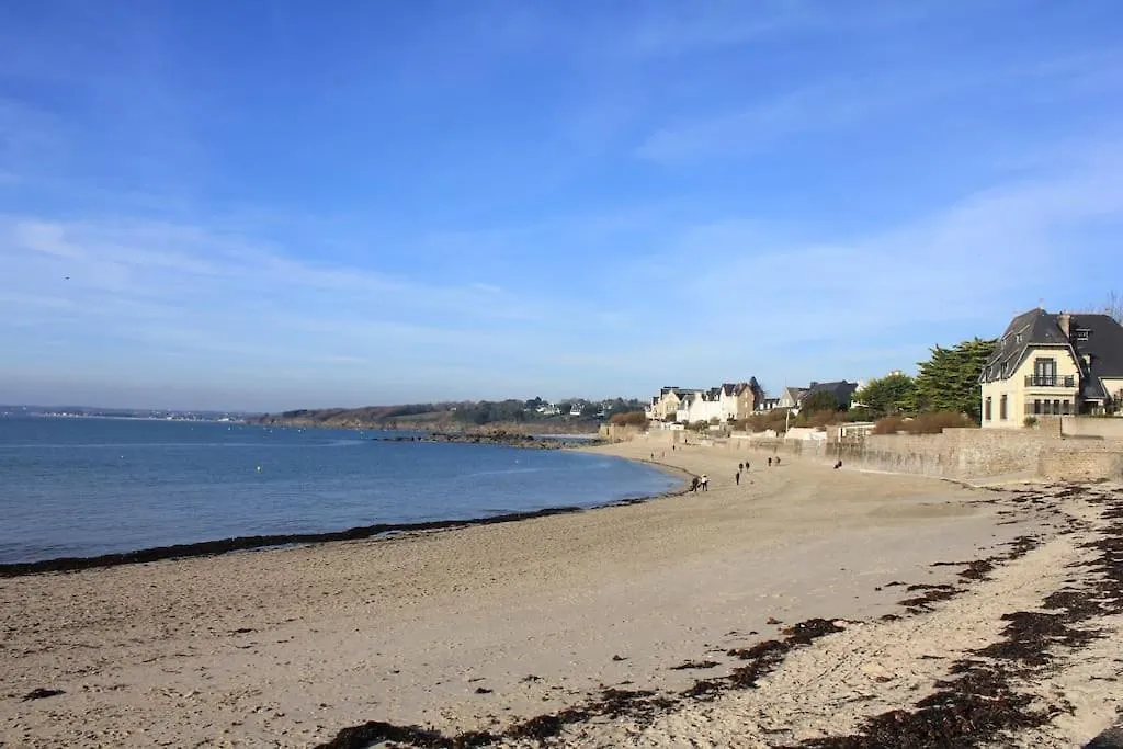 Maison De Centre-Ville Avec Grande Terrasse Concarneau 0*,  France
